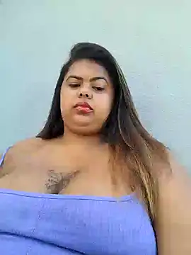 Snapshot of biancabombombbw chatting on 01-06-25, 11:40 biancabombombbw online show from 01-06-25, 11:40