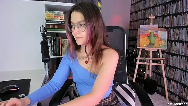 Snapshot of icefroqq chatting on 01-31-25, 06:36 icefroqq online show from 01-31-25, 06:36