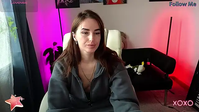 xx adrihanna xx online show from 03-17-25, 09:44