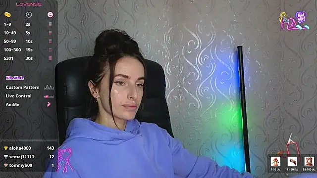 Snapshot of xx_adrihanna_xx chatting on 06-01-26, 06:20 xx adrihanna xx online show from 06-01-26, 06:20