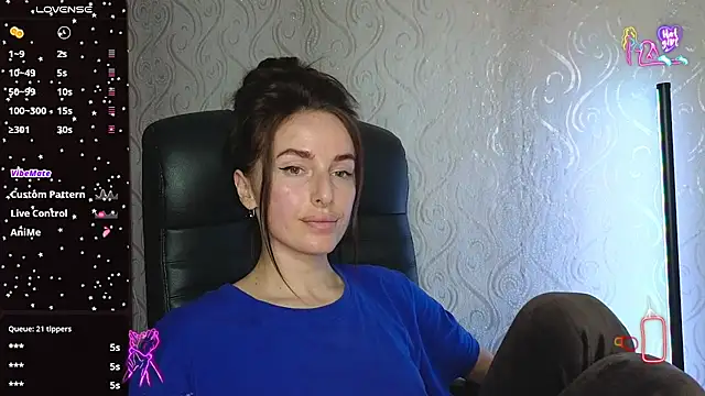 Snapshot of xx_adrihanna_xx chatting on 06-05-26, 06:57 xx adrihanna xx online show from 06-05-26, 06:57