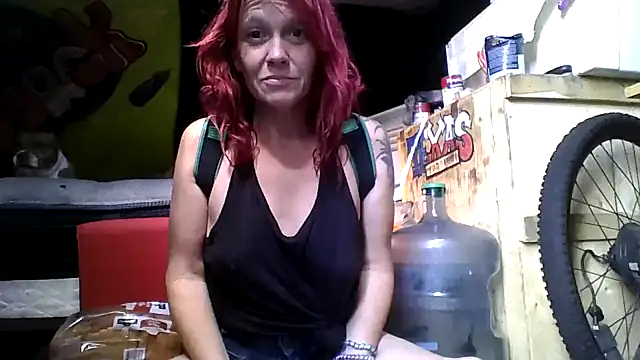 spundarella420 online show from 11-24-25, 05:56