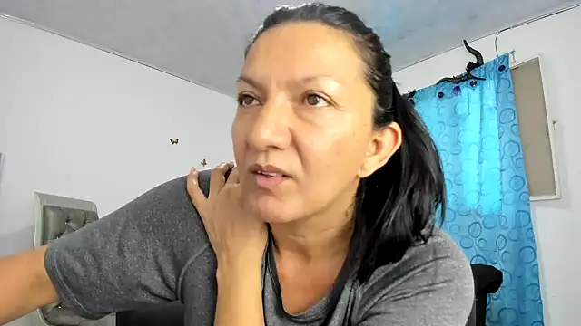 Angelblue  online show from 01-02-25, 09:28