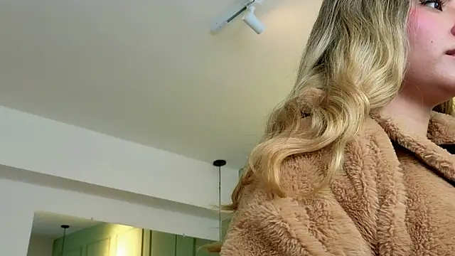 kataliina   online show from 09-30-25, 11:48