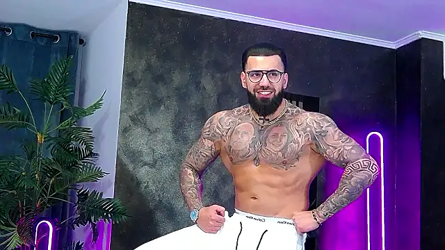 masterkingofmusclee online show from 02-03-26, 08:58