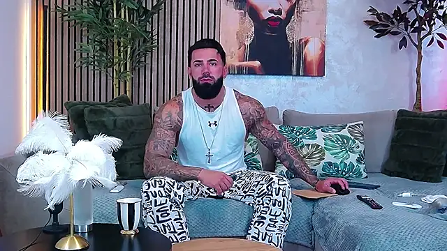 masterkingofmusclee online show from 06-16-26, 08:39