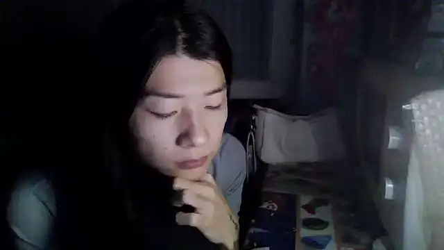 CarlyJoy online show from 09-21-25, 04:41