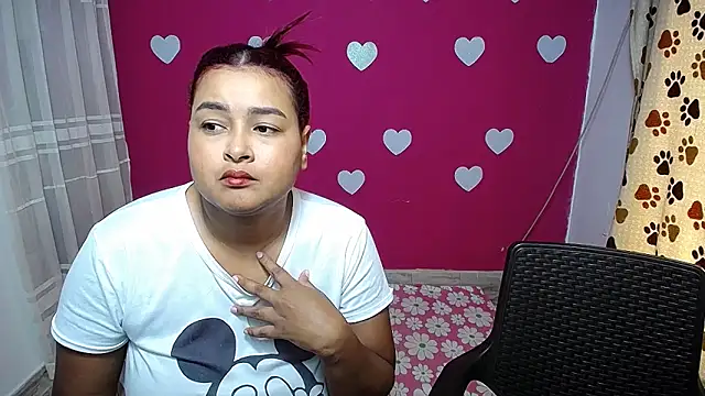 violeta rous online show from 04-13-26, 03:06