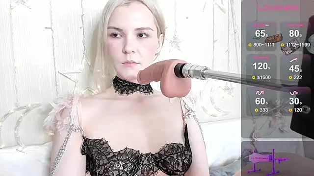 Kaya Devis online show from 04-30-26, 05:03