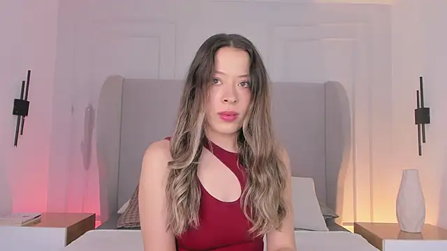 Snapshot of chloe_d chatting on 11-08-25, 01:22 chloe d online show from 11-08-25, 01:22