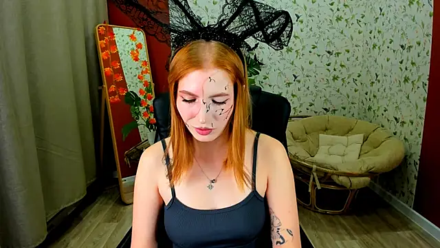 Mira  Blush online show from 10-30-25, 08:53