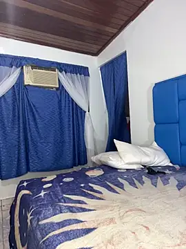 the littleangel1 online show from 01-20-25, 03:37