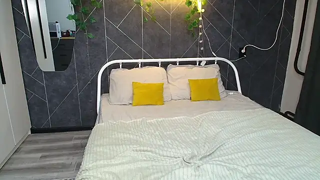 KathrineBerry online show from 06-29-26, 11:54