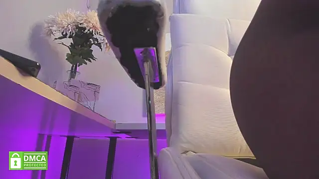 karinna gray online show from 02-18-26, 12:17