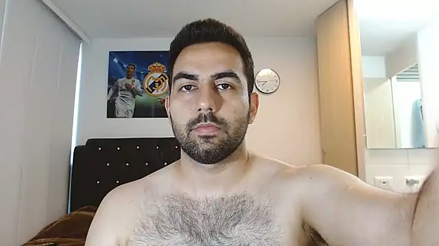 Snapshot of omarmohammedhot2 chatting on 12-18-24, 02:06 omarmohammedhot2 online show from 12-18-24, 02:06