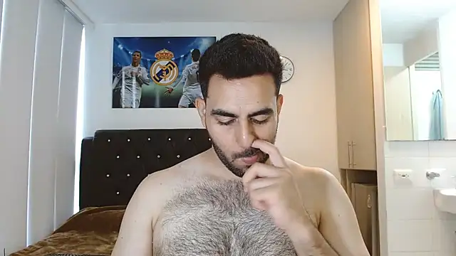 Snapshot of omarmohammedhot2 chatting on 03-05-25, 02:34 omarmohammedhot2 online show from 03-05-25, 02:34