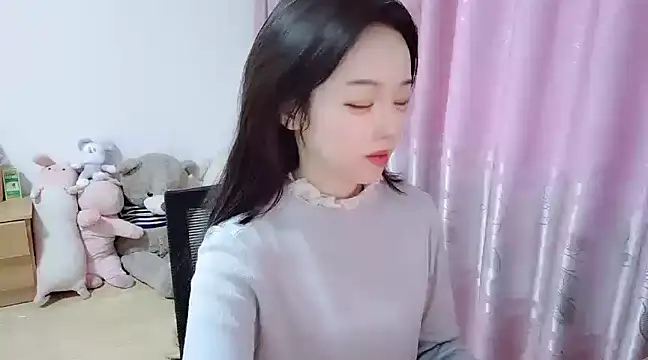 wwcc123 online show from 03-19-25, 01:32