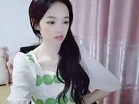 wwcc123 online show from 09-10-25, 02:39