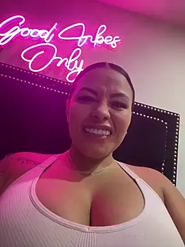 sexyyykloee online show from 07-11-26, 04:26