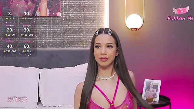 LaraKent online show from 02-27-25, 08:53