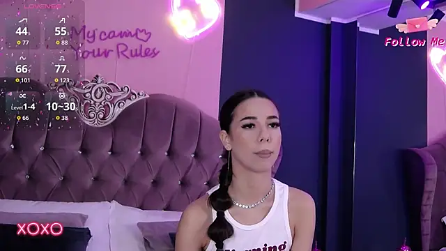 LaraKent online show from 03-24-26, 08:58