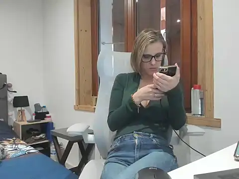 Madame Callie online show from 03-11-26, 01:39