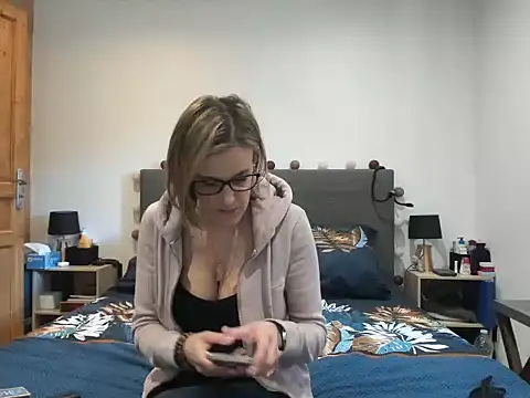 Madame Callie online show from 04-07-26, 12:38