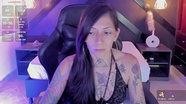 dark gotica online show from 04-13-26, 06:46