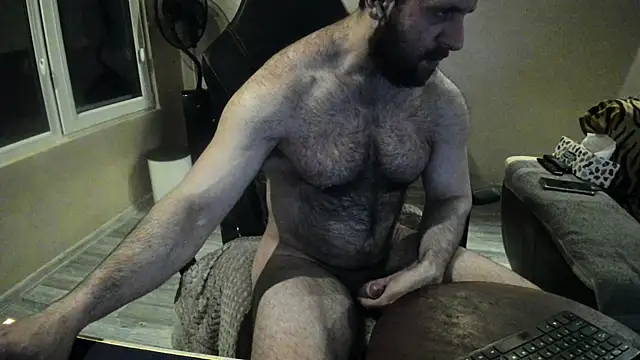 Hugealphabeast online show from 02-27-25, 04:43