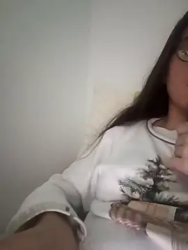 bruna safadinhaa online show from 04-14-26, 03:51