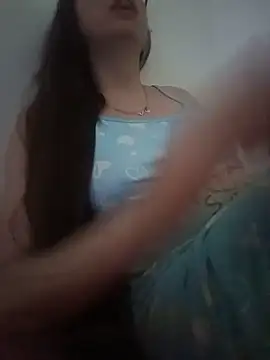 Snapshot of bruna_safadinhaa chatting on 05-31-26, 06:09 bruna safadinhaa online show from 05-31-26, 06:09