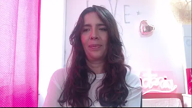 Victoria meester online show from 03-08-25, 04:39