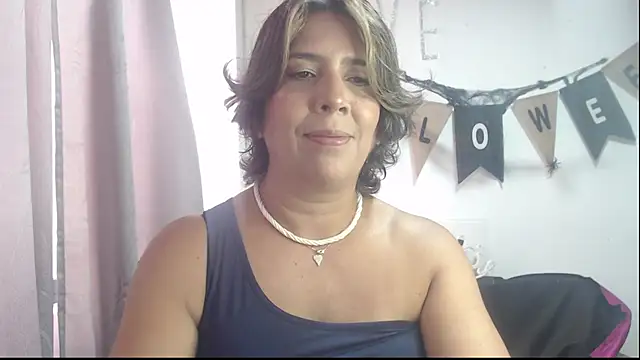 Victoria meester online show from 10-16-25, 02:51