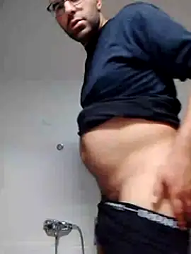 Passivello9 online show from 11-28-25, 02:14