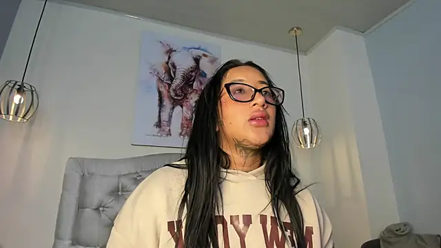 ayshel   online show from 07-10-26, 02:05