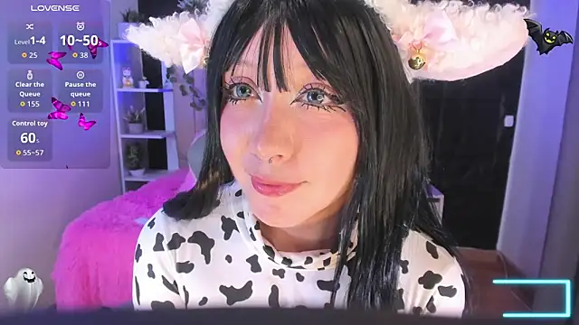 helen bunnnyx online show from 10-31-25, 07:09