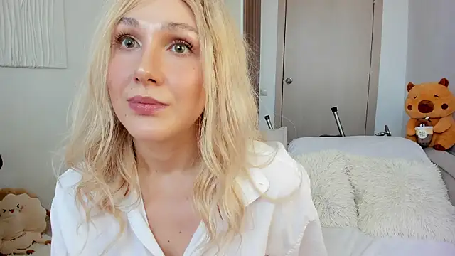 CarolMay online show from 07-21-26, 07:32