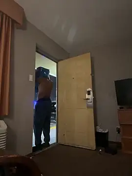 Stressreliever82 online show from 03-31-26, 07:09