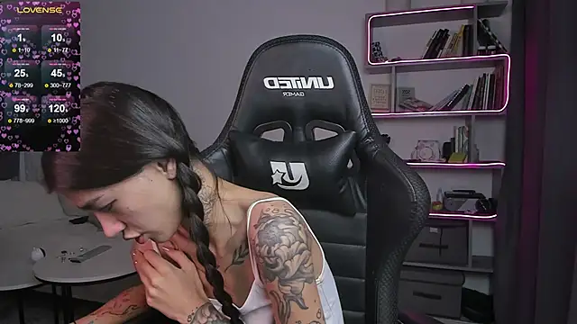 vinkitinkii online show from 01-13-25, 09:52