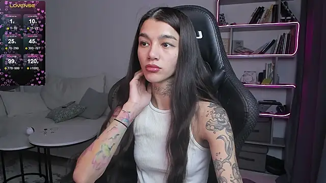 vinkitinkii online show from 01-14-25, 06:45