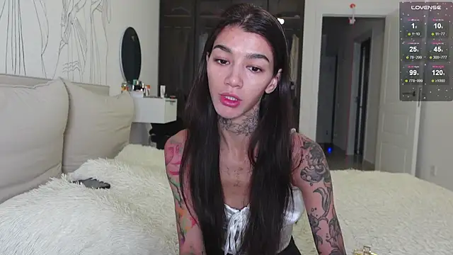 vinkitinkii online show from 12-19-25, 07:04