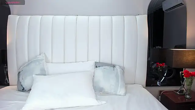 MelanieKlaus online show from 02-22-25, 04:18