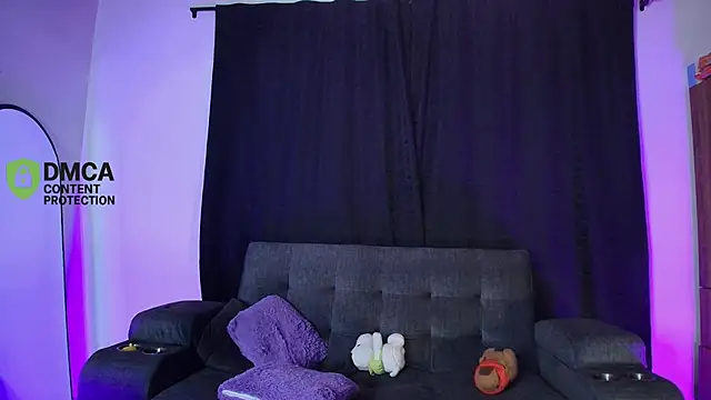 yungelitamor  online show from 05-28-26, 05:27