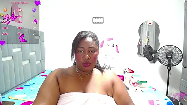 thickebonymilfF online show from 06-13-26, 03:59