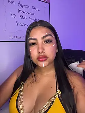 NatashaBrown12 online show from 11-15-25, 09:21