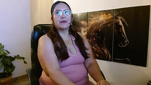 amalia brunette online show from 06-11-26, 12:08