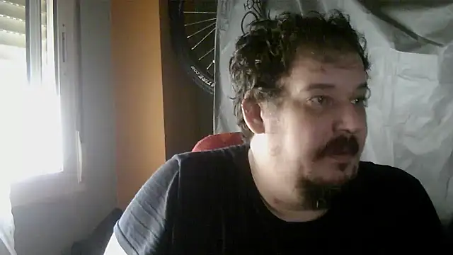 porkorossy online show from 10-22-25, 07:41