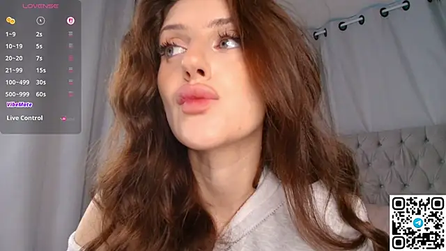 Snapshot of Skinny_Alice chatting on 05-30-26, 11:07 Skinny Alice online show from 05-30-26, 11:07