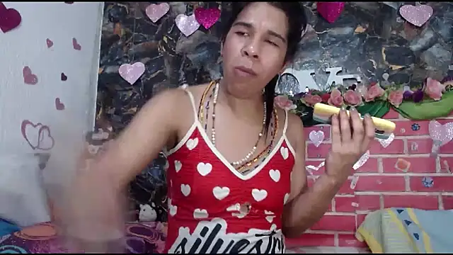 DesireDirtyTS   online show from 02-10-26, 12:09