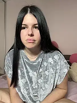 Annatrybebetter online show from 03-07-25, 09:48